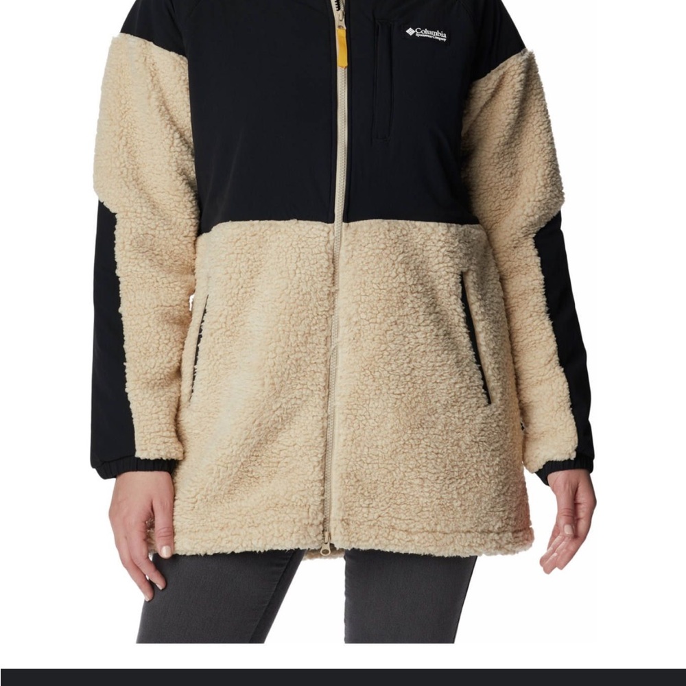 Columbia Black and Cream Sherpa Jacket - Picture 3 of 3
